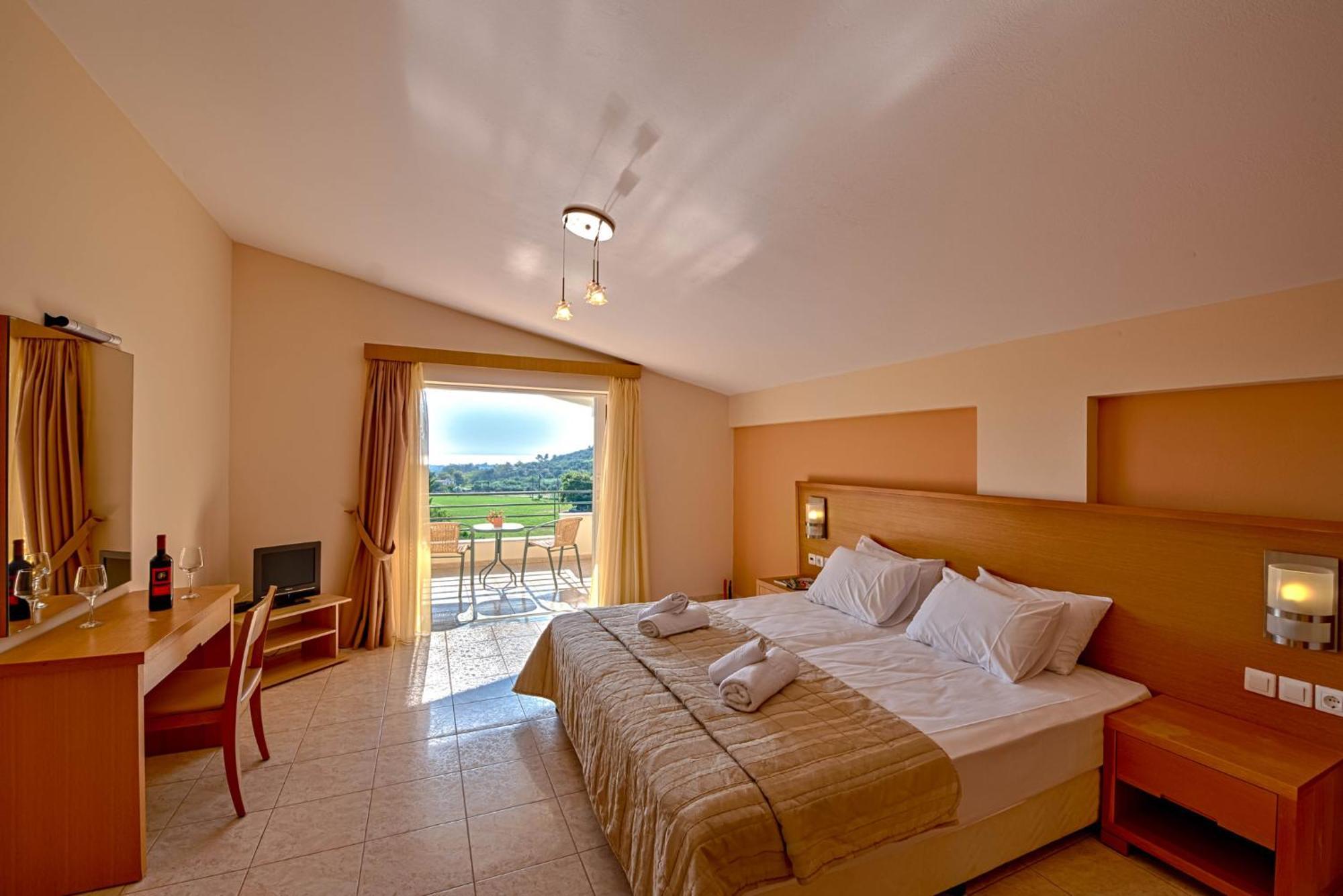 Aparthotel Anilio Plaza Zacharo Pokoj fotografie